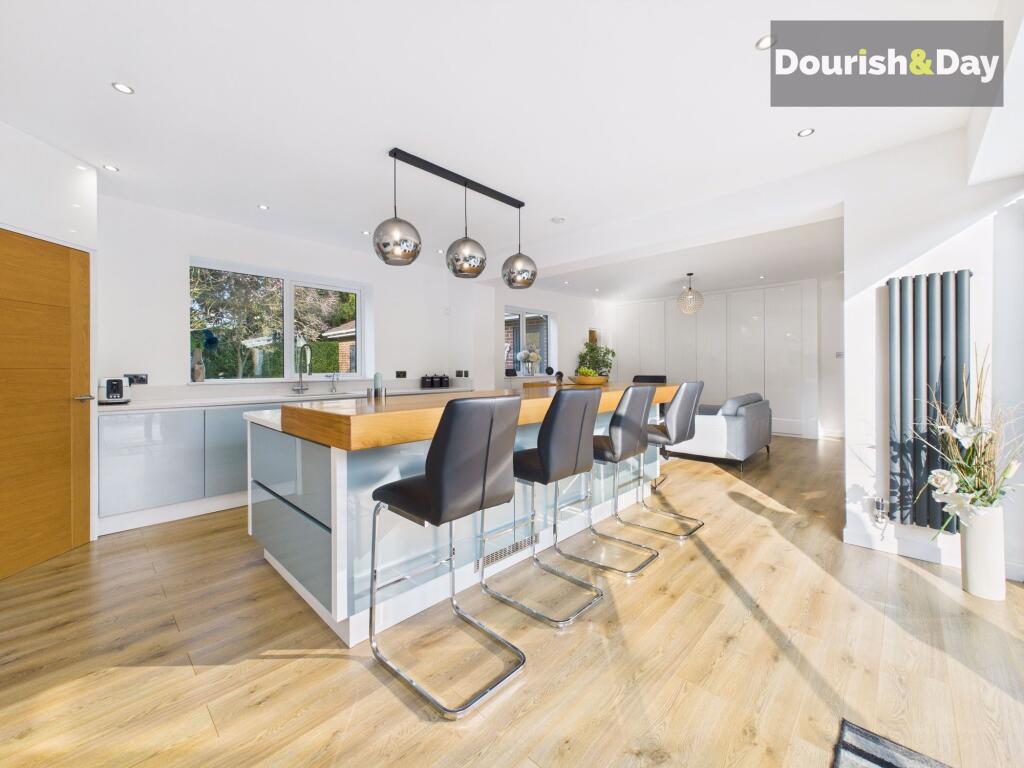 Open Plan Kitchen / Living Room