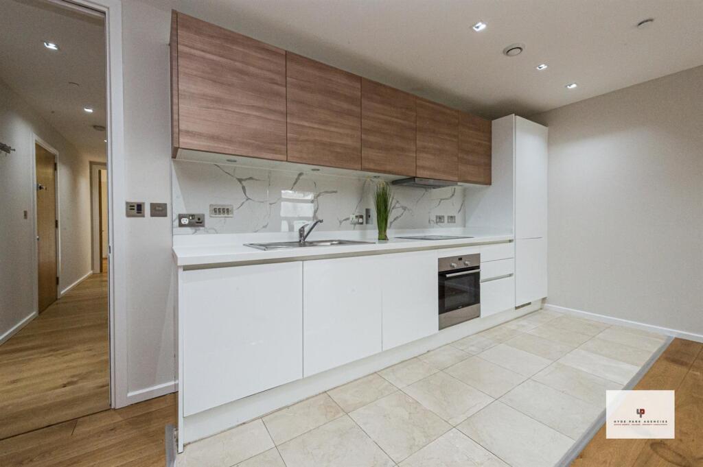 Meritas Court 13-008-008 Logo.jpg