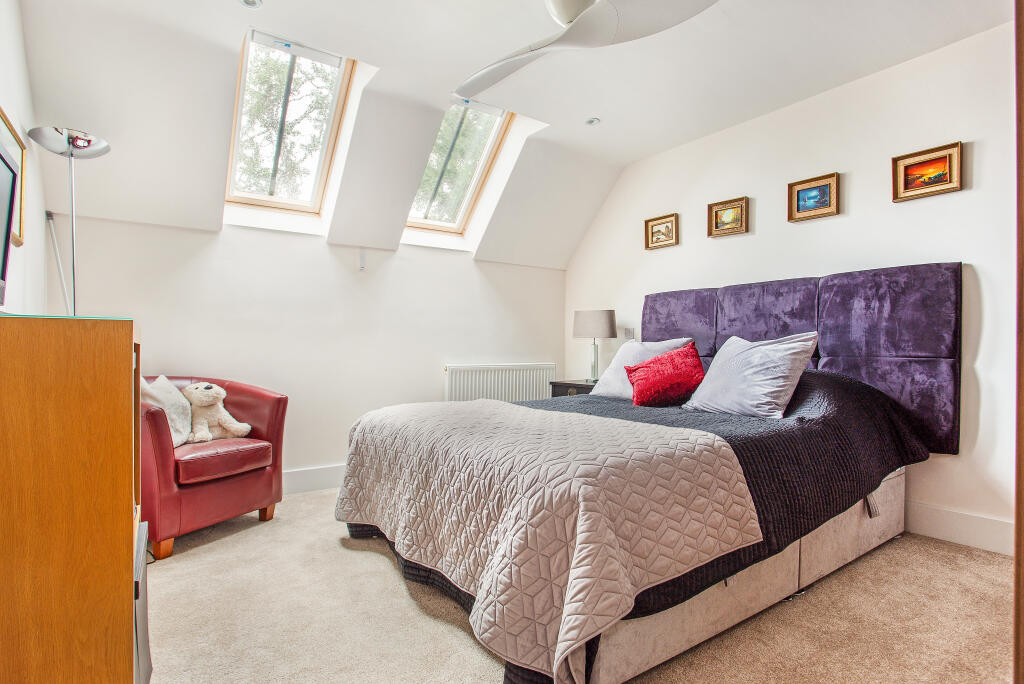 guest bedroom