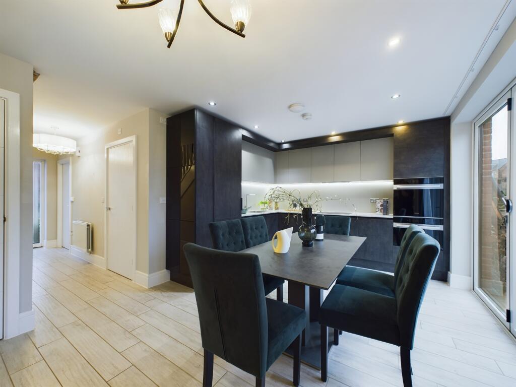 Kitchen Diner