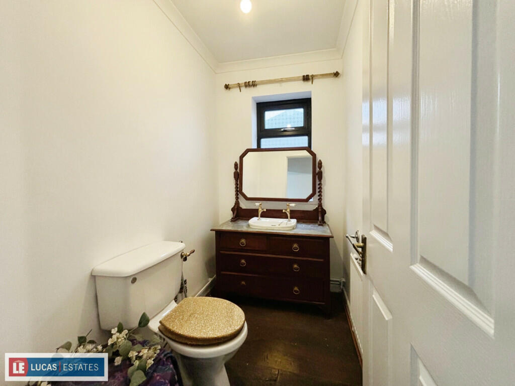 2f25cbda-image_pi...