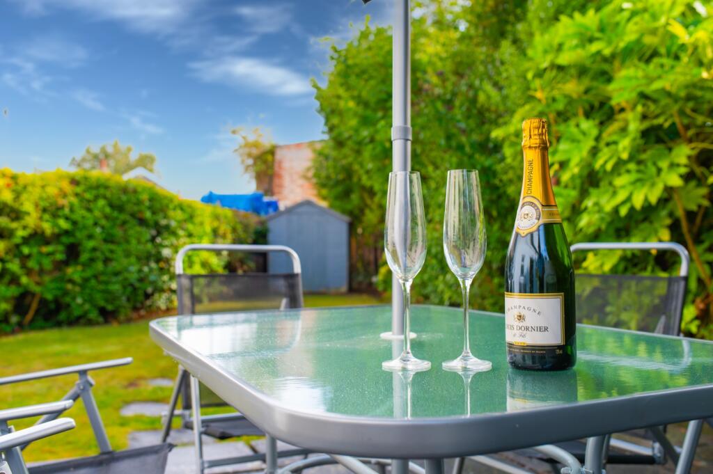 Award-winning Media team on EVERY Listing_23