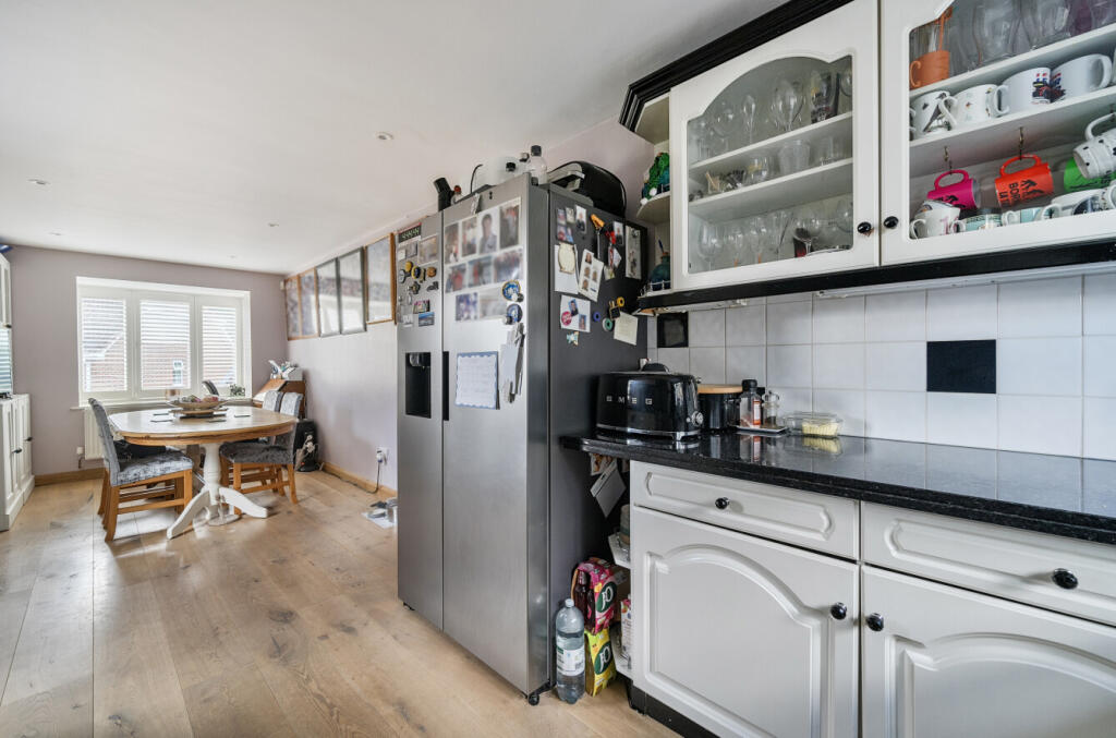 1349513-17-68c16a...