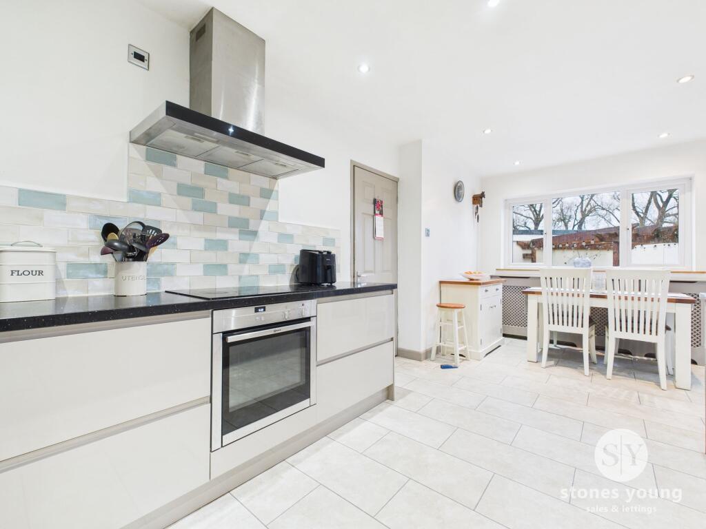 Kitchen / Diner
