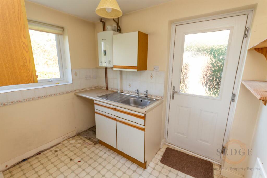 16 stonegate-06.jpg
