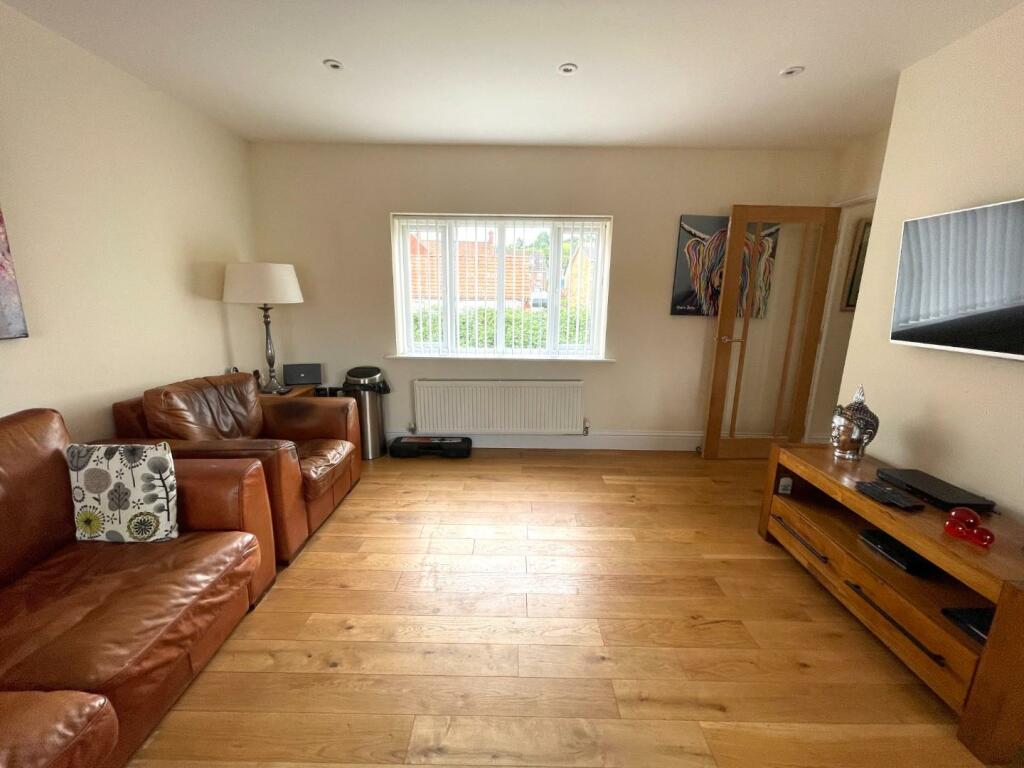 Living ROom 2.JPG