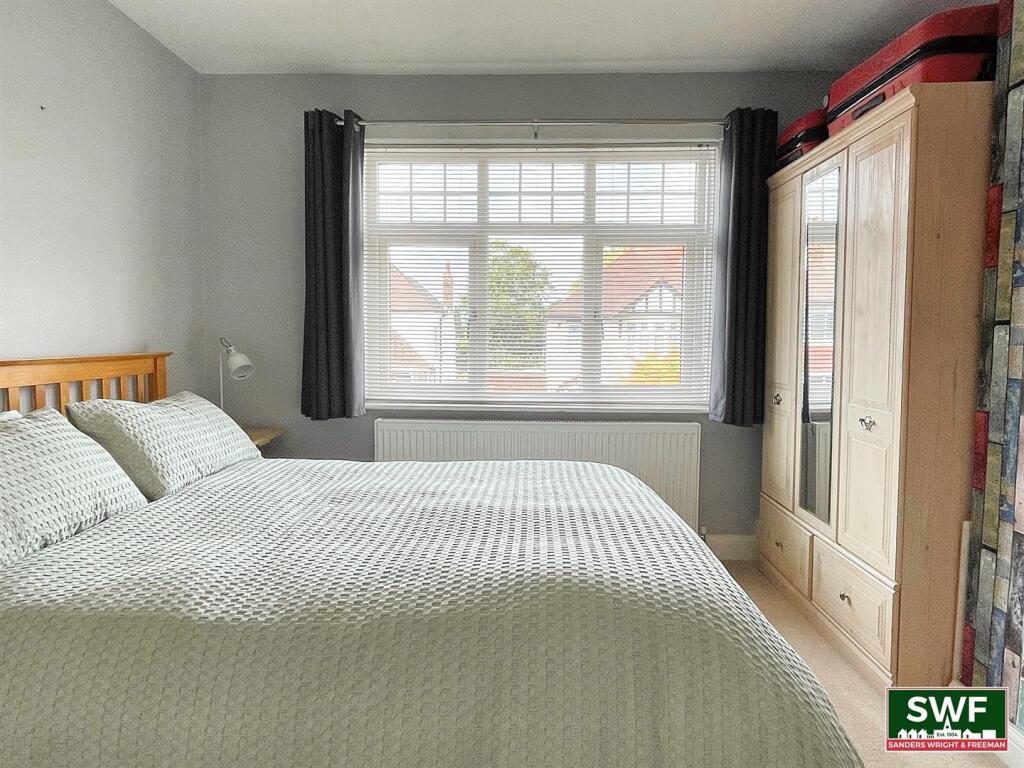 BEDROOM1A.jpg