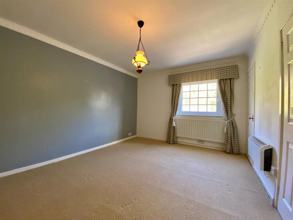 melin bed ensutie.jpg