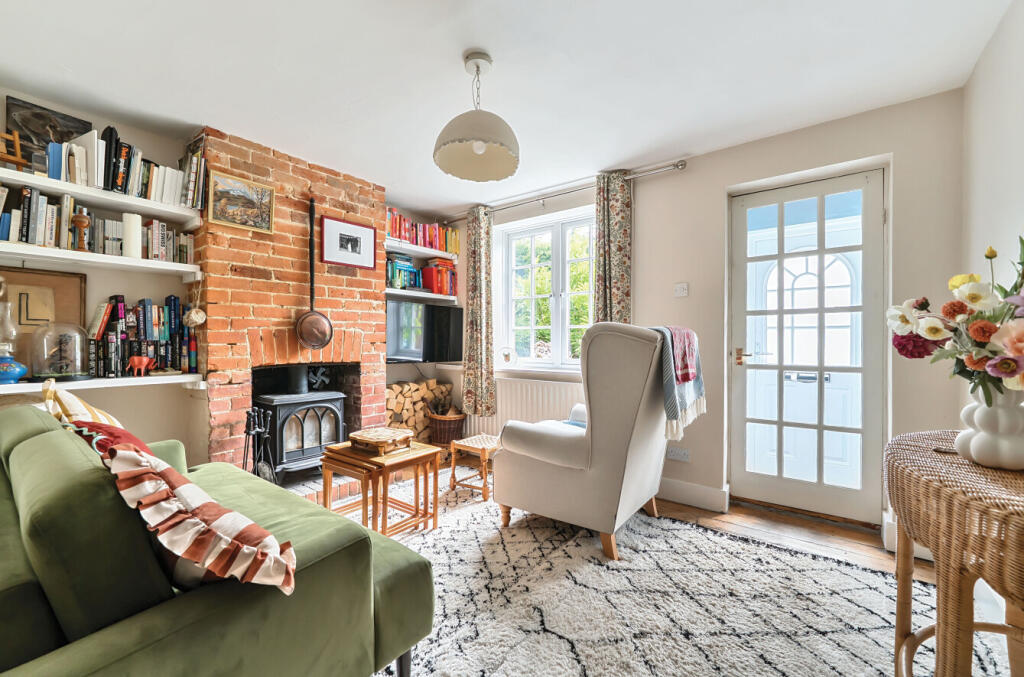 1303916-15-684866...