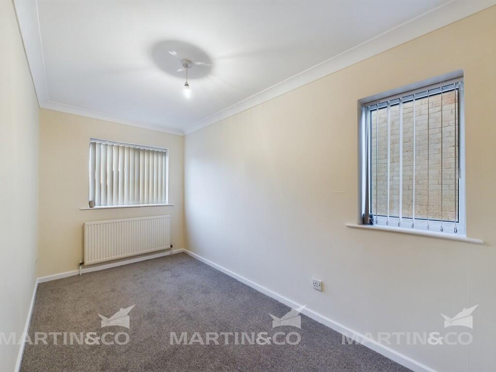 CAM02406G0-PR0379...