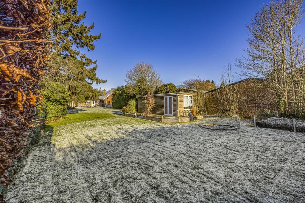 29 New Road, Lovedean-PorticoMarketing-SoldBy-30.J