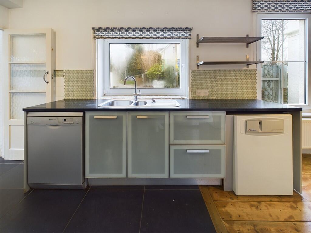 CAM02089G0-PR0387...