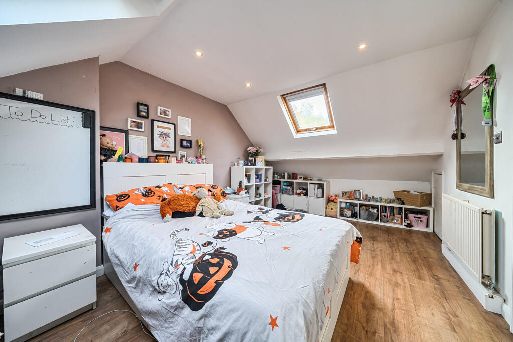 1368883-13-68f65a...