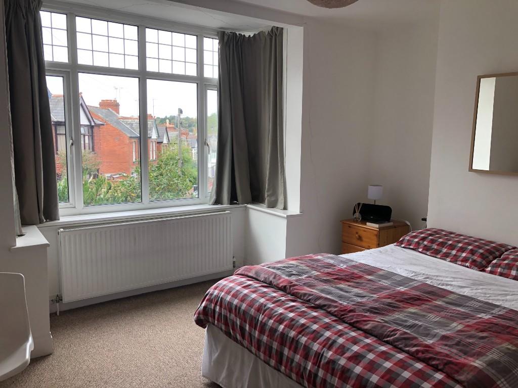 Bedroom 1 (2)