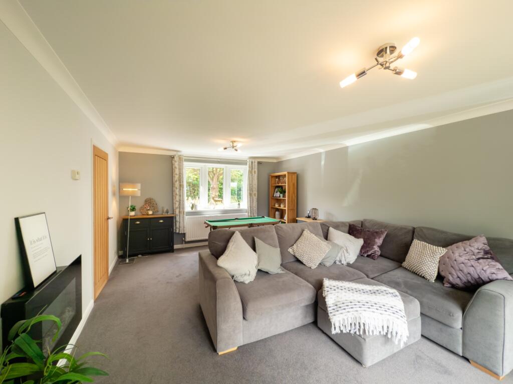 20250528100514 - IMG_8298 - 43 Burnt House Lane, K