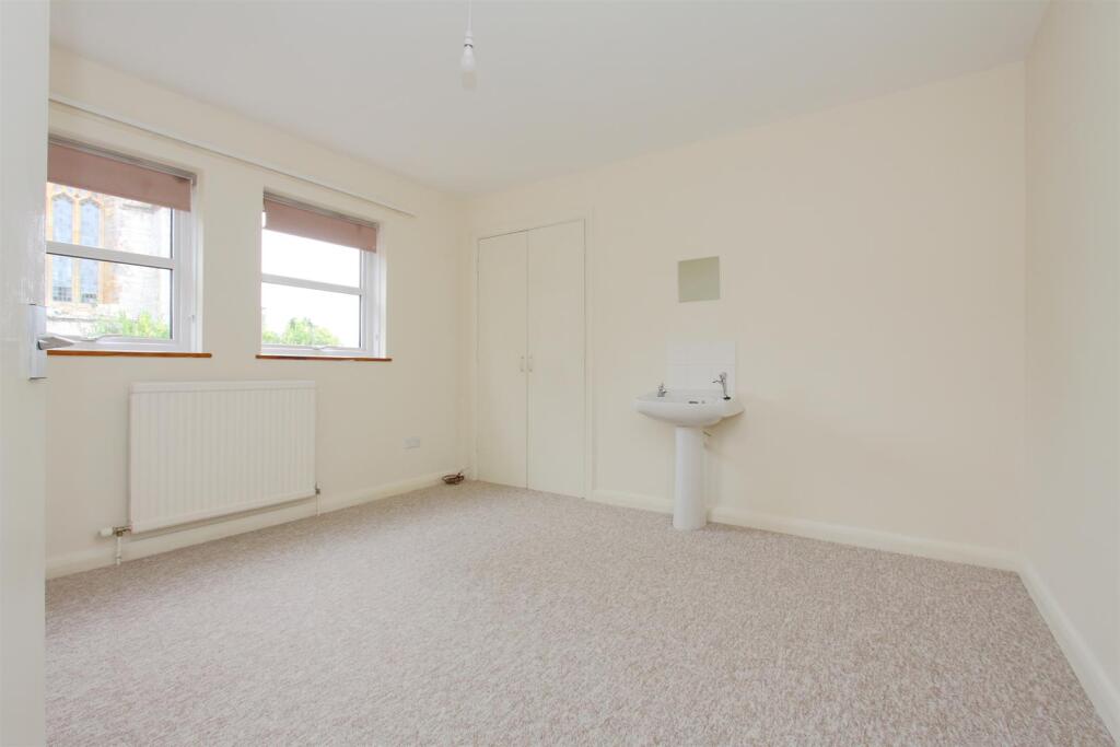 vicarage fordington ph16.JPG