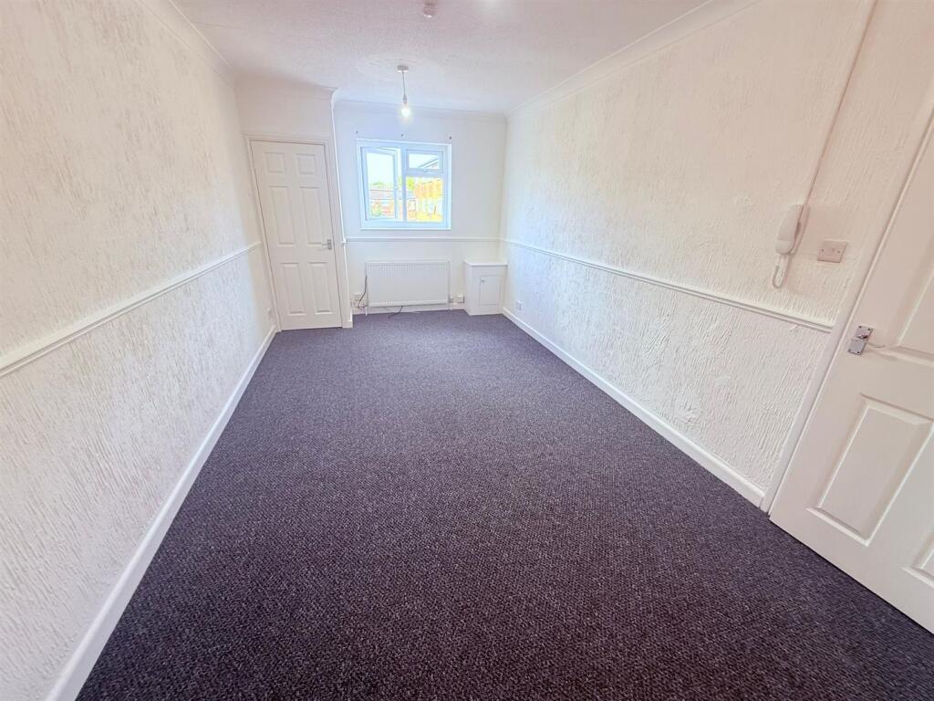 PHOTO-2025-09-08-11-43-51 (1).jpg