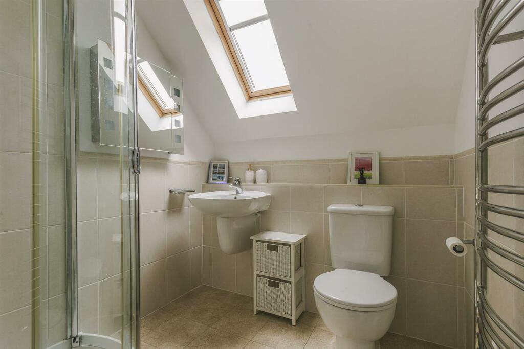 66247_4 Hayman Close, Charlton Kings Cheltenham  (