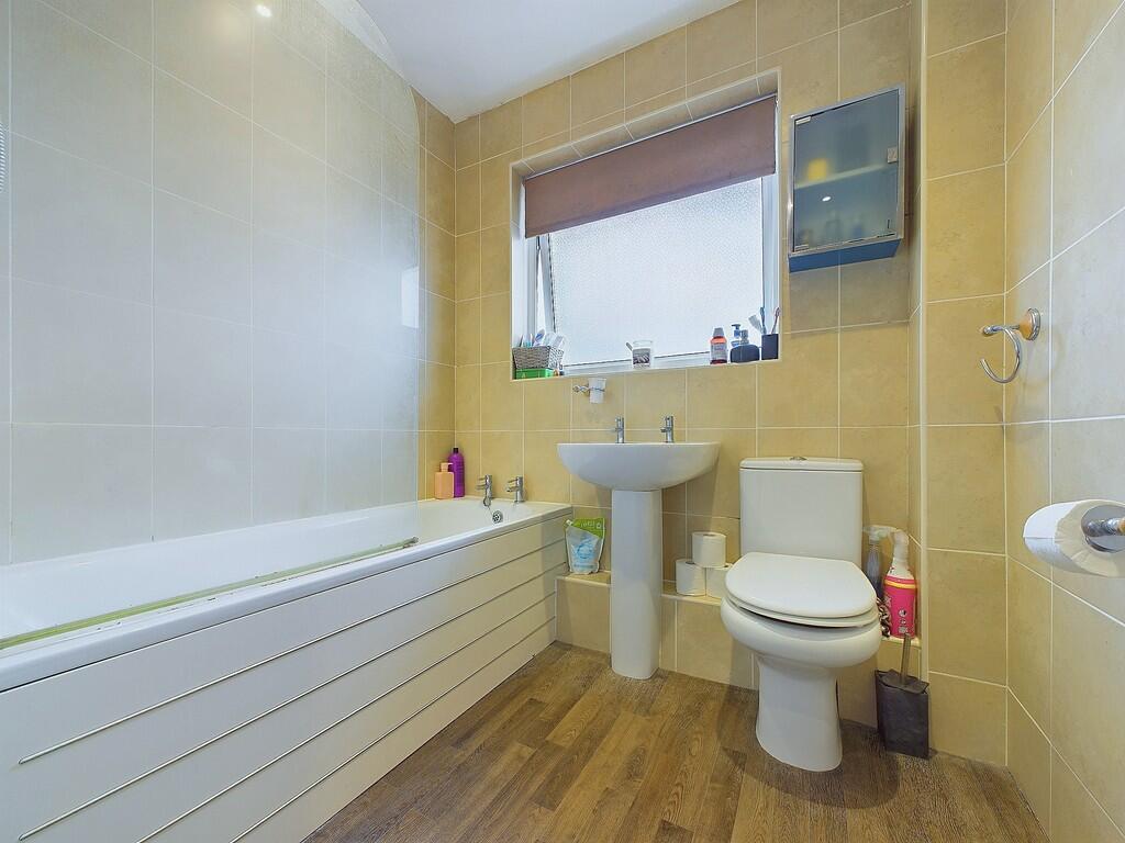 CAM03519G0-PR0127...