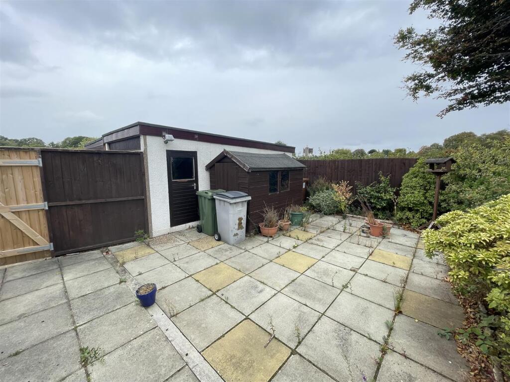 Photo 10-09-2025, 12 12 36.jpg