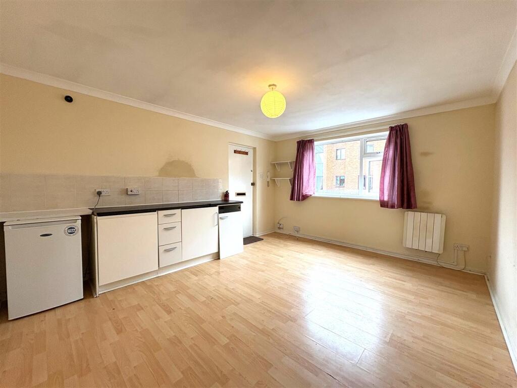 Living Space - 1.jpg