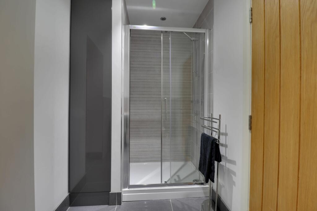 Ensuite 2 