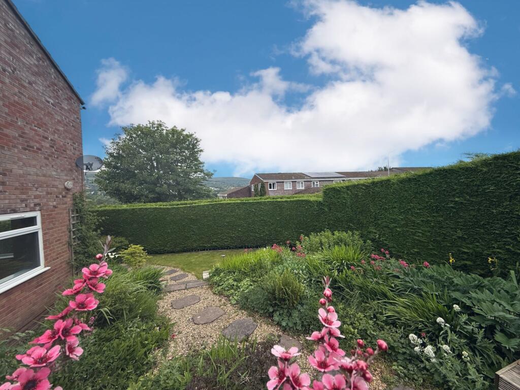 3C50B483-46B2-4122-ADDB-1834100B95A8