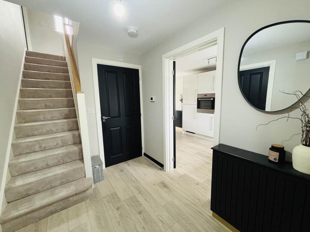 Club View, Melling Views