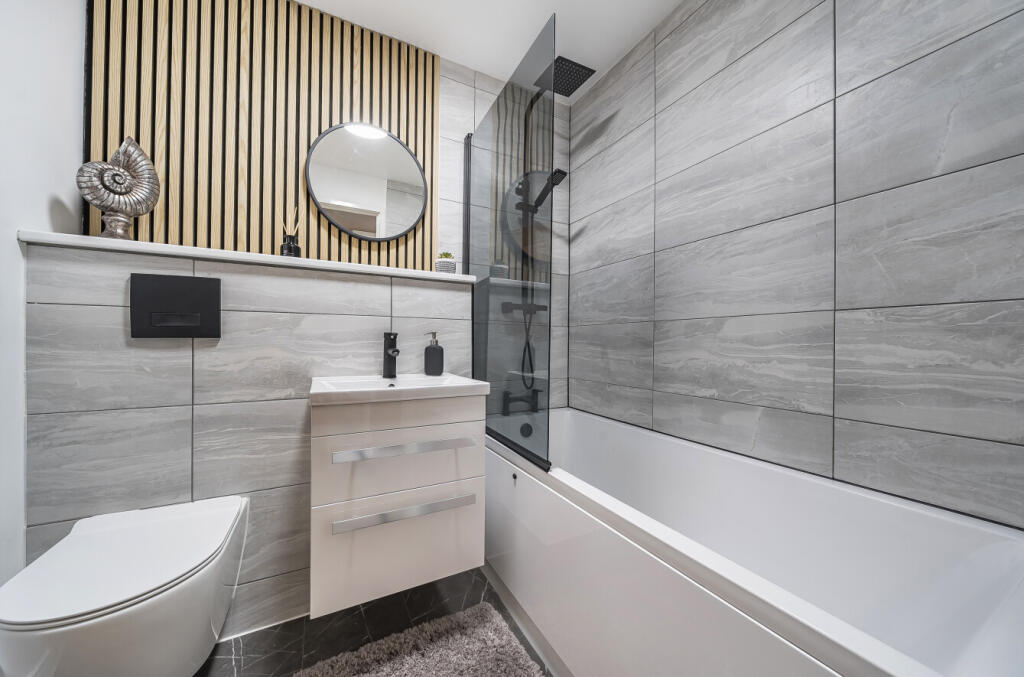 1333511-11-688b71...