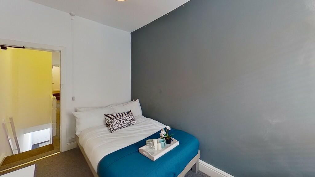 44-Wellington-Str...