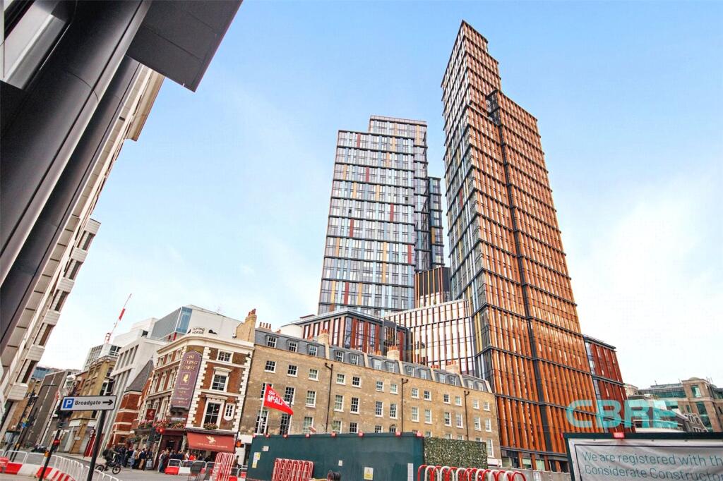 One Crown Place