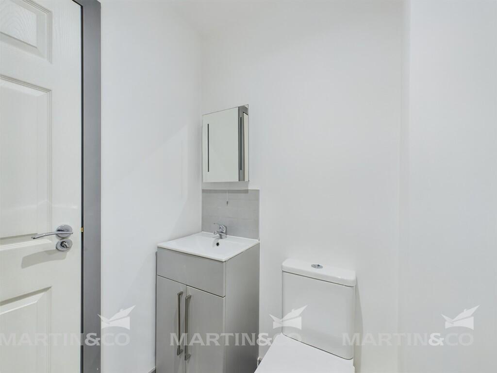 CAM02406G0-PR0187...