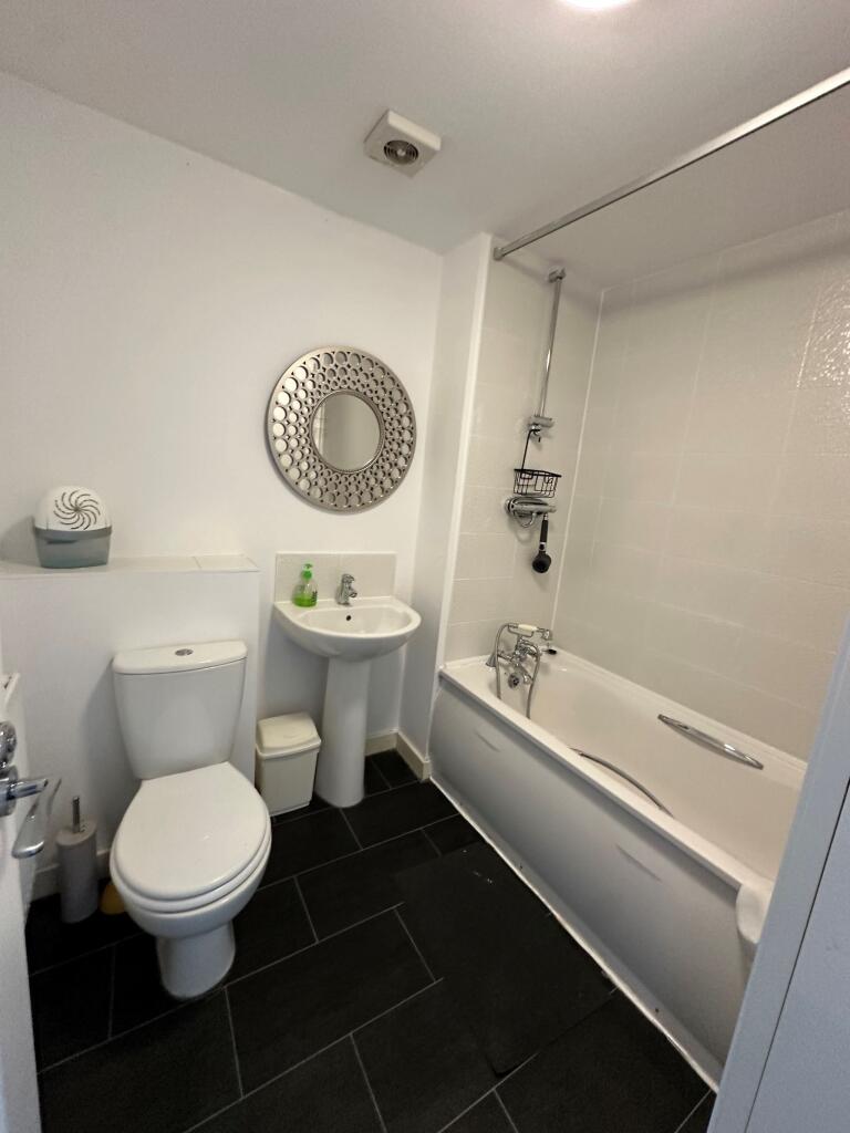Family bathroom