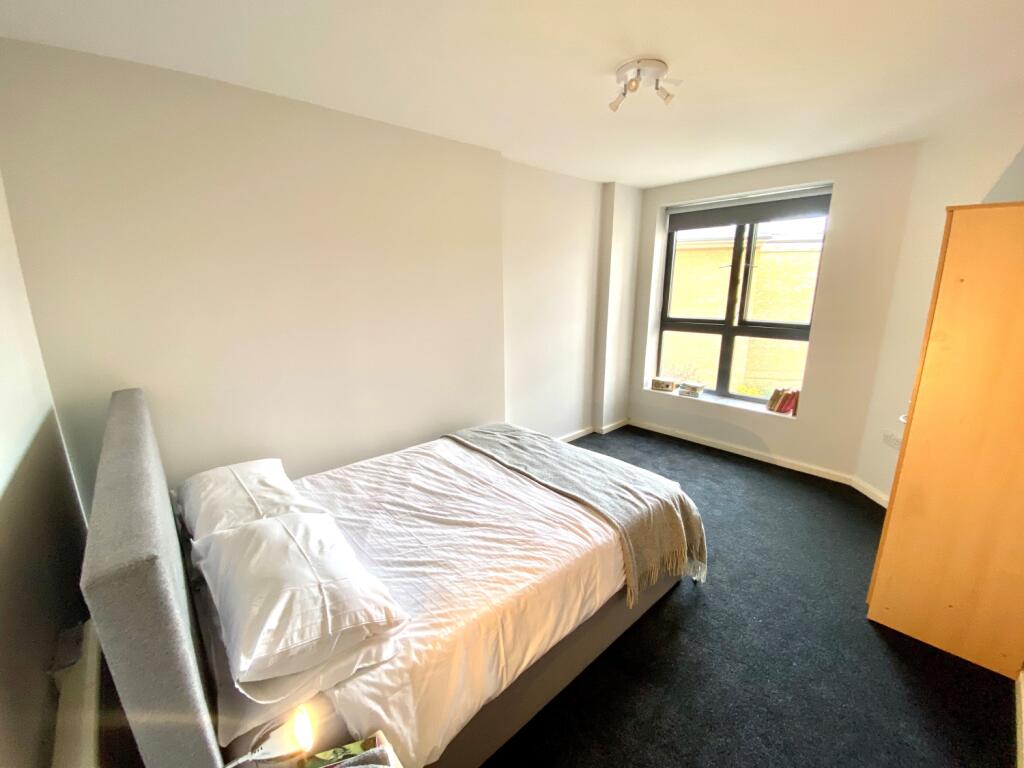 AC40 new second bedroom