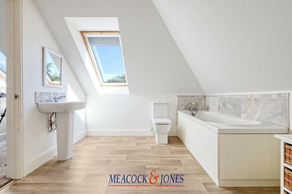 Ensuite Bathroom
