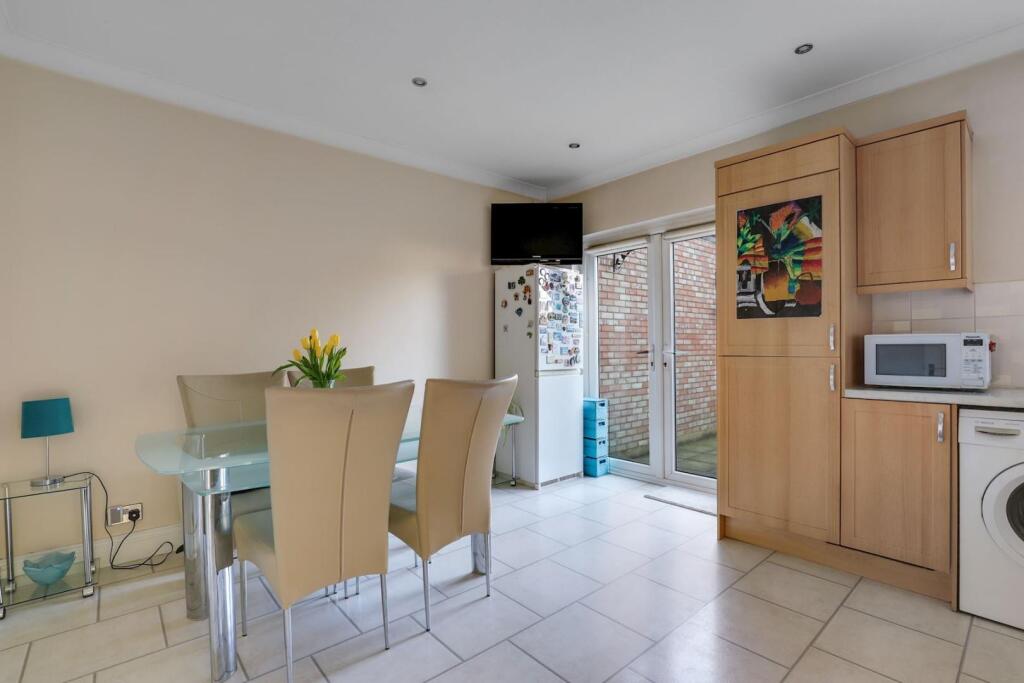 04-b0b3JHPropWpen - 112 Marlow Road - 10-medium.jp