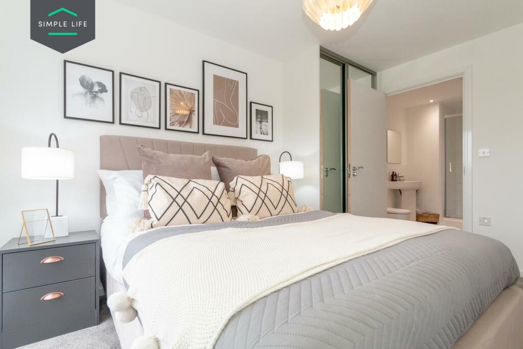 Crabtree_bedroom_2.jpg