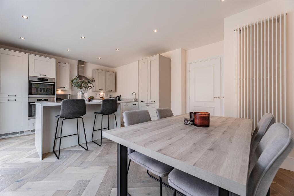 5 Rutherford Drive-03.jpg