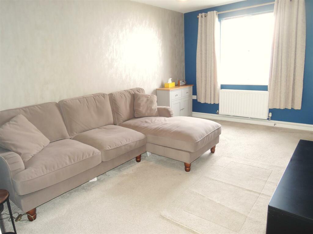 Lounge: