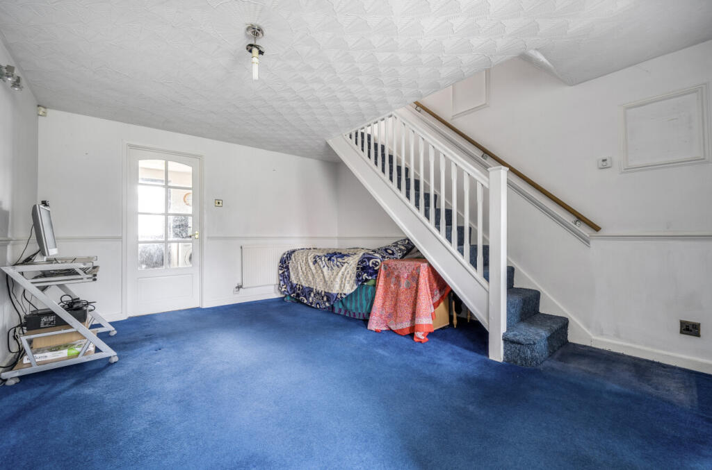 1301761-14-6846d2...