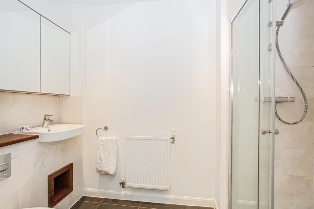 En-Suite To Master