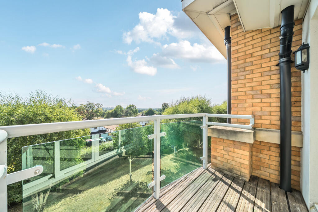 1342524-5-68a88eb...