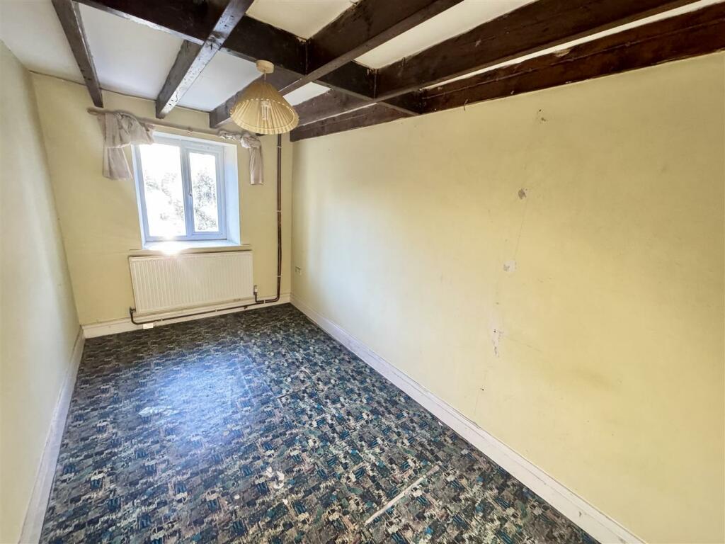 SITTING ROOM/RECPETION ROOM 2