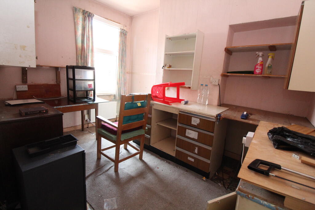 Bedroom 2 T202506111531.jpg