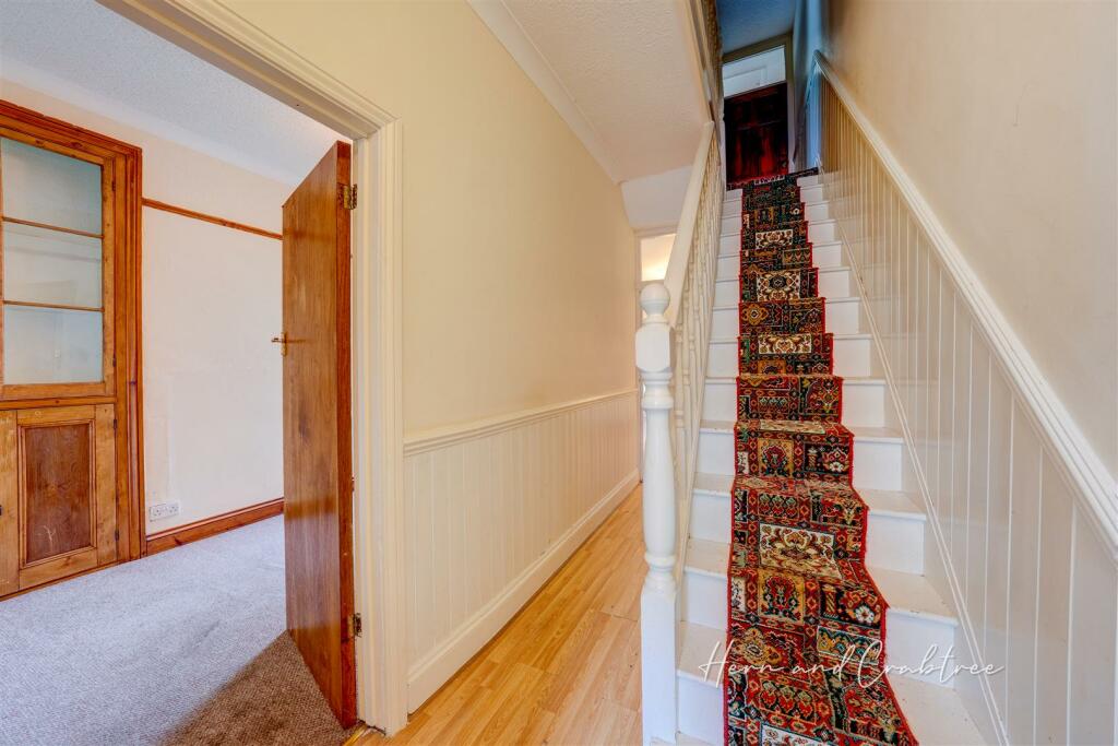 Dogfield Street, Cathays, HernCrabtree (11).jpg