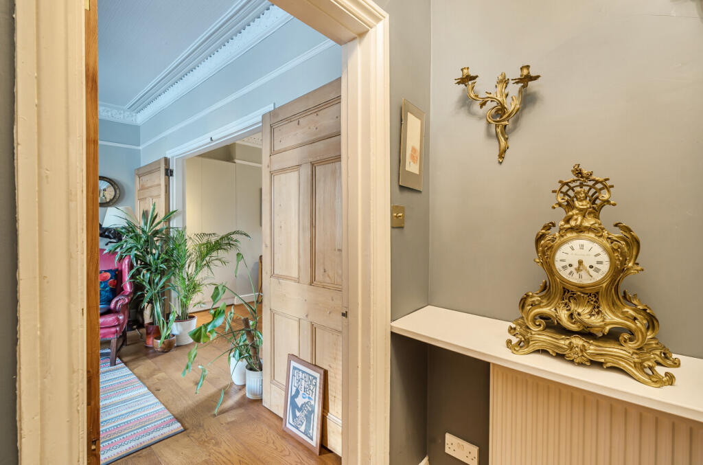 1385055-19-692714...