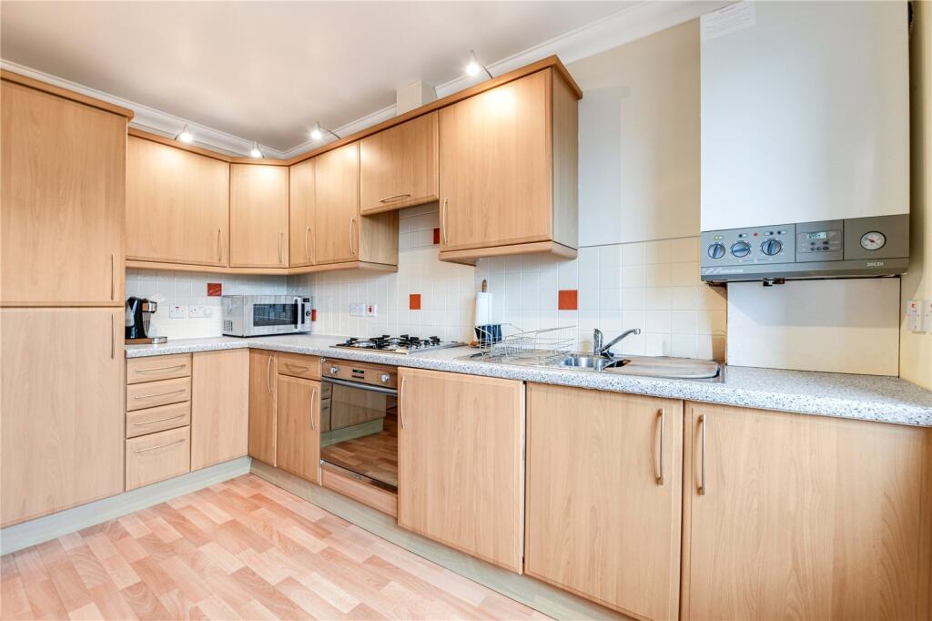 Breakfasting Kitchen