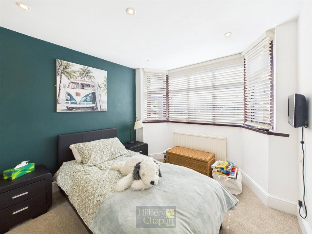 Bed 4