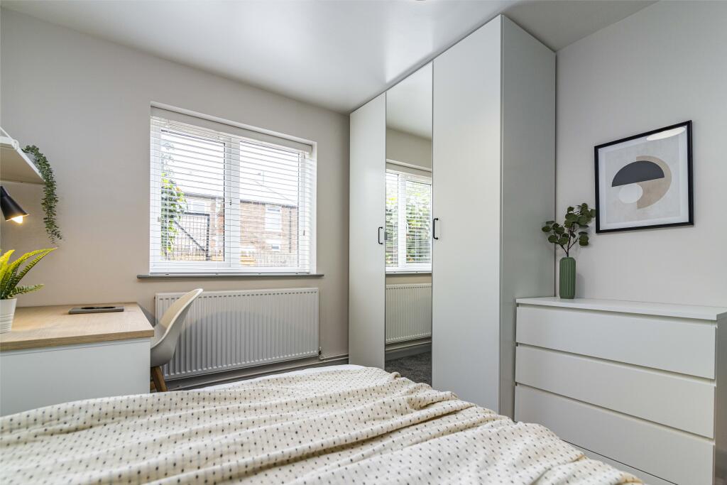 Bedroom 4 (1)