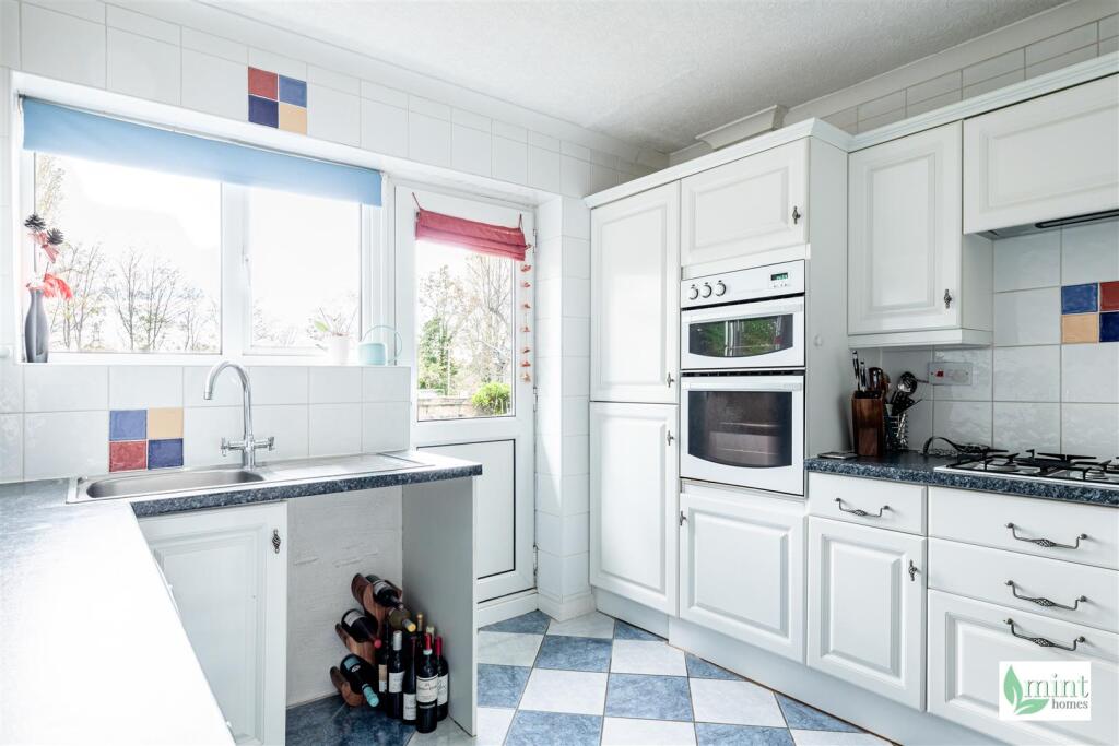 Watermark - Camphill Court-13.jpg